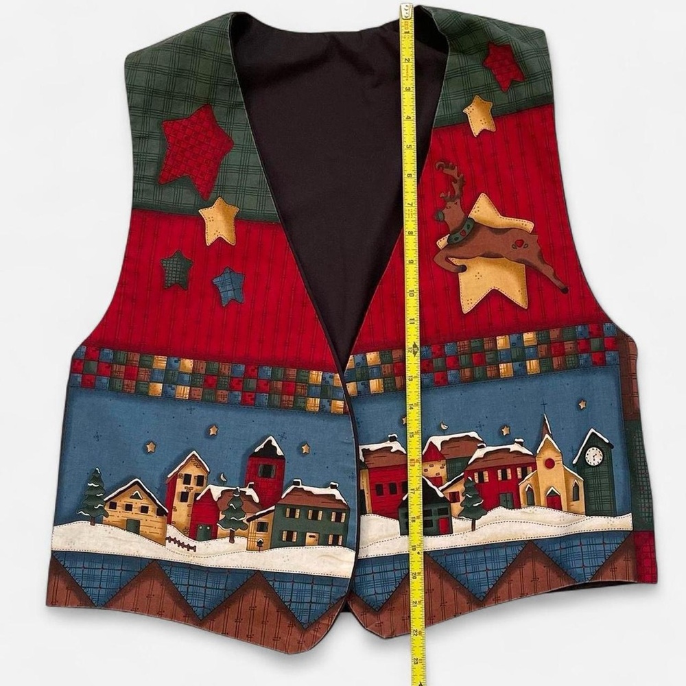 Vintage Handmade Christmas Holiday Santa Reindeers Christmas Scene Vest - Picture 3 of 4